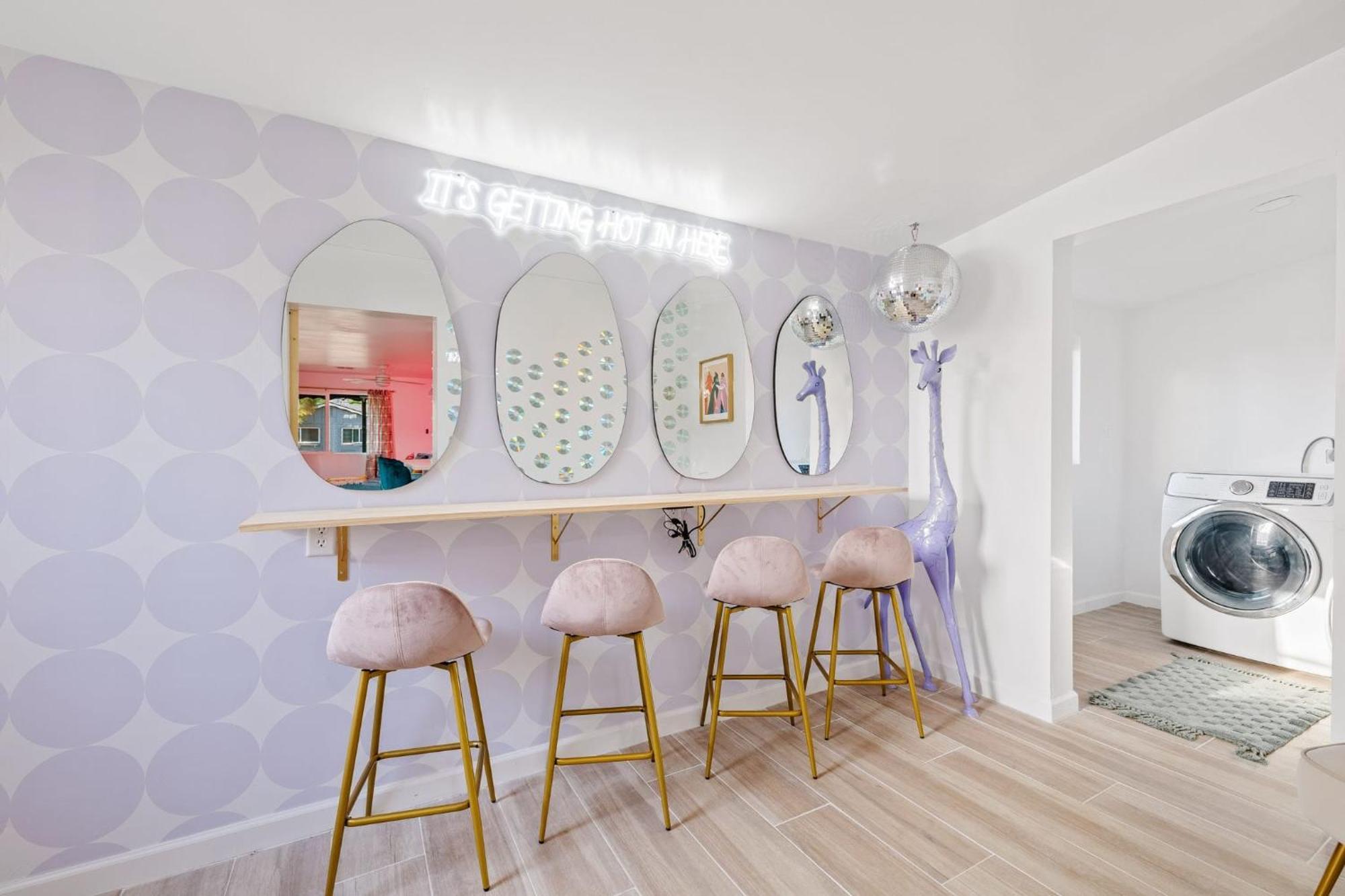 Bachelorette! Fire Pit+heated Pool+3mi To Old Town Holiday home